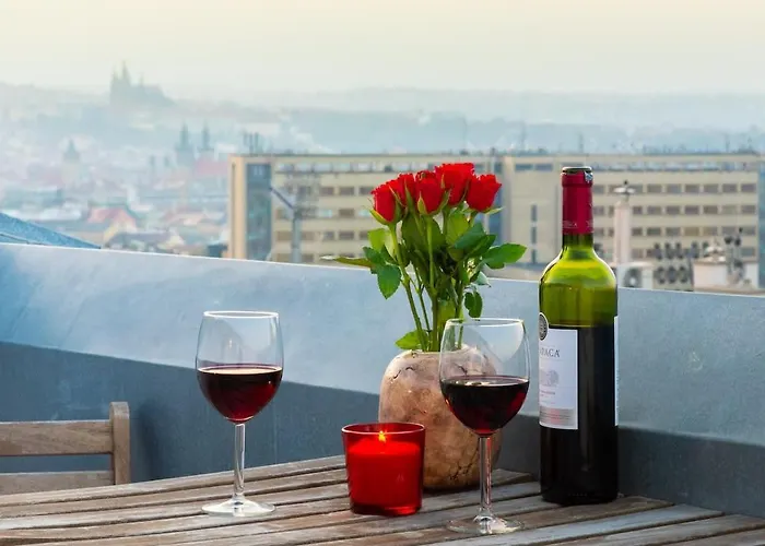 Old View Rooftop With Ac *