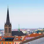 Old View Rooftop With Ac Apartment