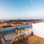 Old View Rooftop With Ac Praga